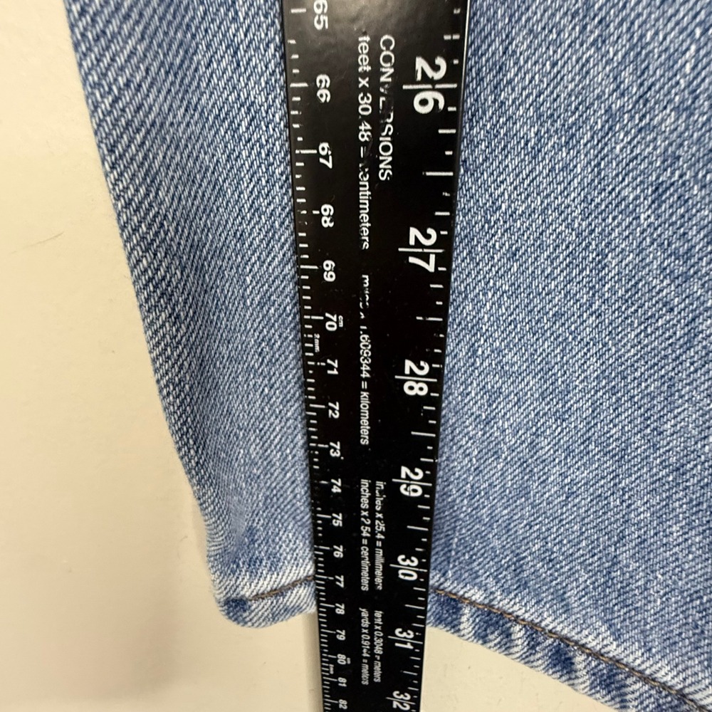 Vintage Levi's Jeans Mens 35x30 550 Relaxed Fit Light Wash Denim Tapered Leg - Picture 3 of 8